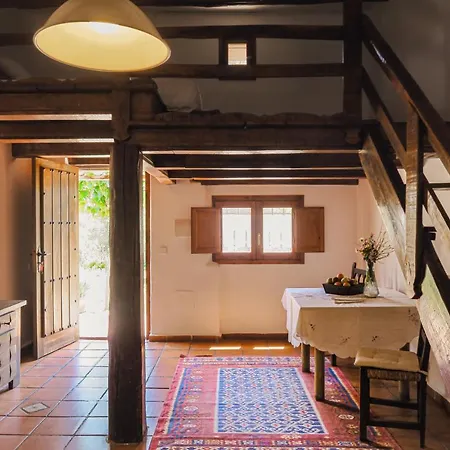 Masia Pou De La Vinya *