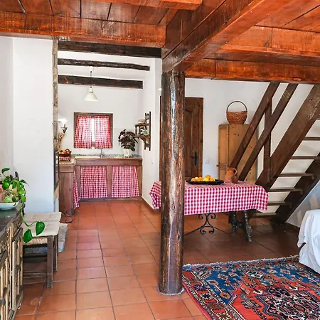 Masia Pou De La Vinya سيدجيس