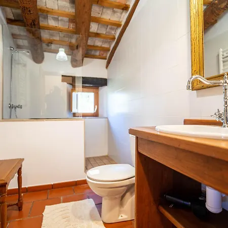 Masia Pou De La Vinya