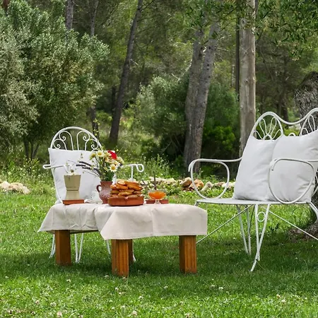 Masia Pou De La Vinya * Sitges