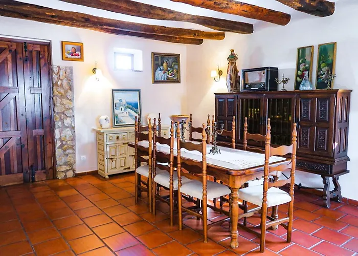 Masia Pou De La Vinya