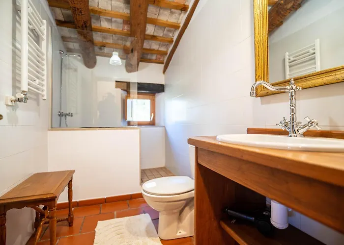 Masia Pou De La Vinya